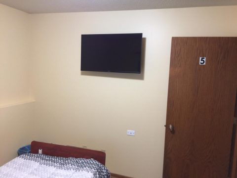 Room 5 - All rooms have TV
